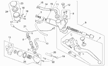 Öl- und Kraftstofftank