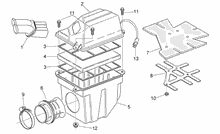 Öl- und Kraftstofftank