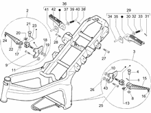 Mittlere Verklaidung - Fußraster