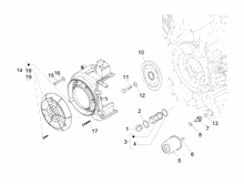Schwungraddeckel - Ölfilter