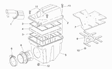 Öl- und Kraftstofftank