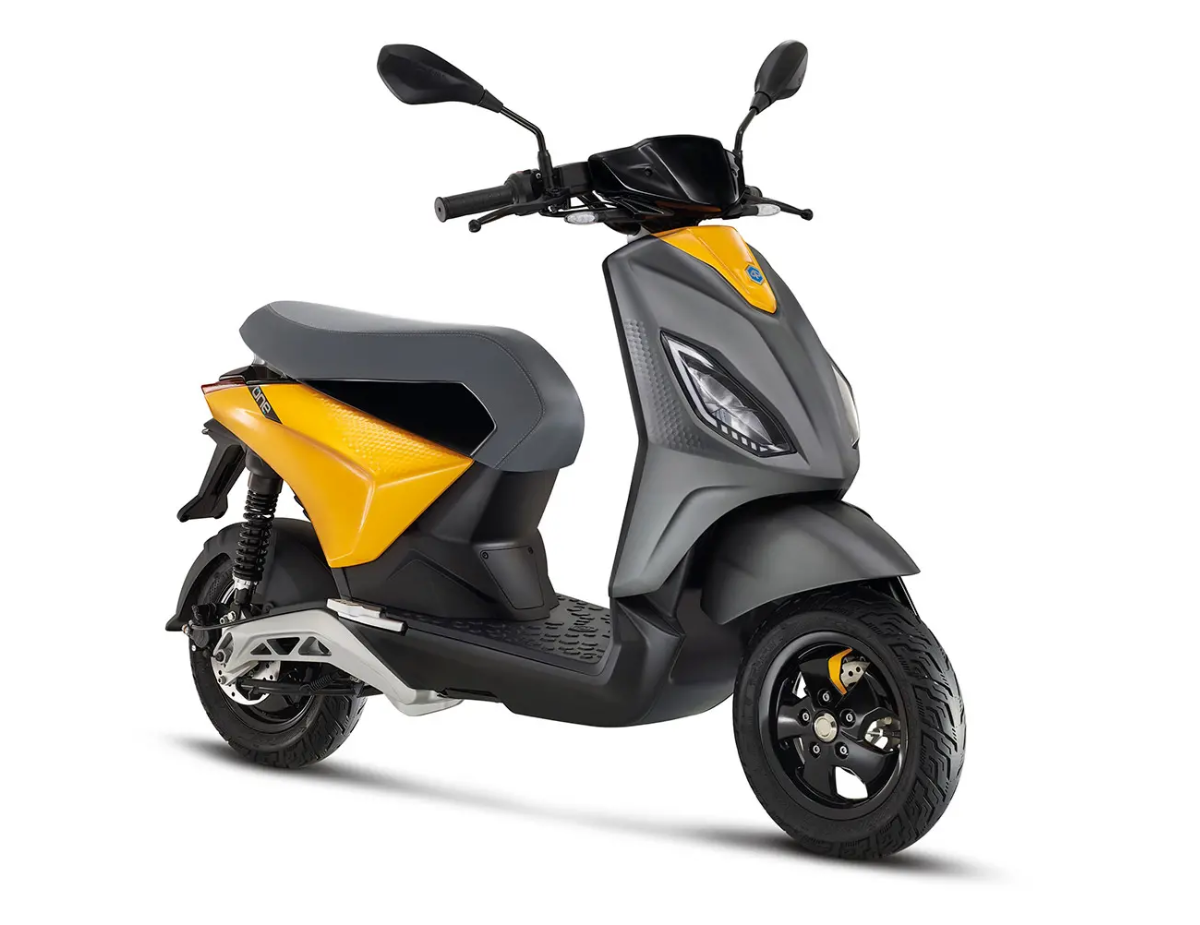 Piaggio 1 Motorcycle 2023 (UK)