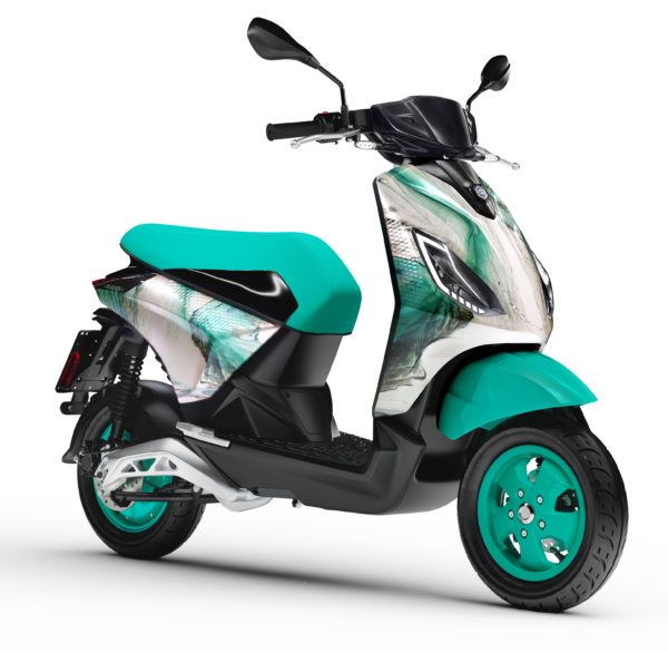 Piaggio 1 Motorcycle MY22 FCW (UK)