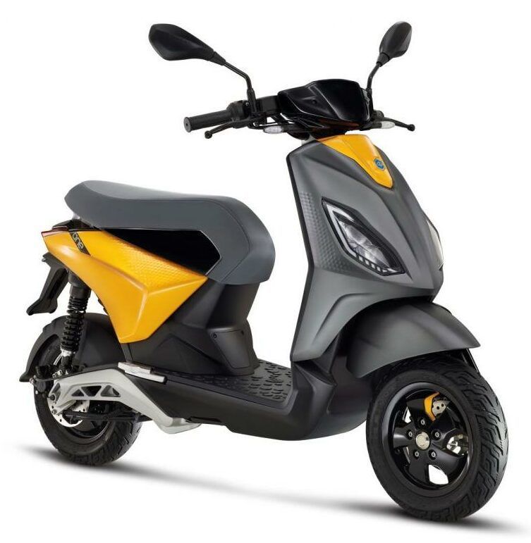 Piaggio 1 Motorcycle 2022 (APAC)