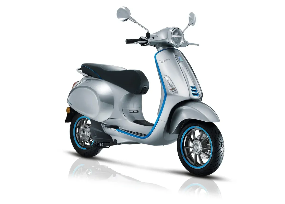 Vespa Elettrica EURO 5 - 70 km/h 2023 (APAC)