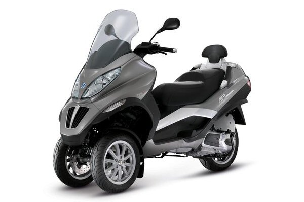 MP3 300 ie MIC 2011 (EMEA)